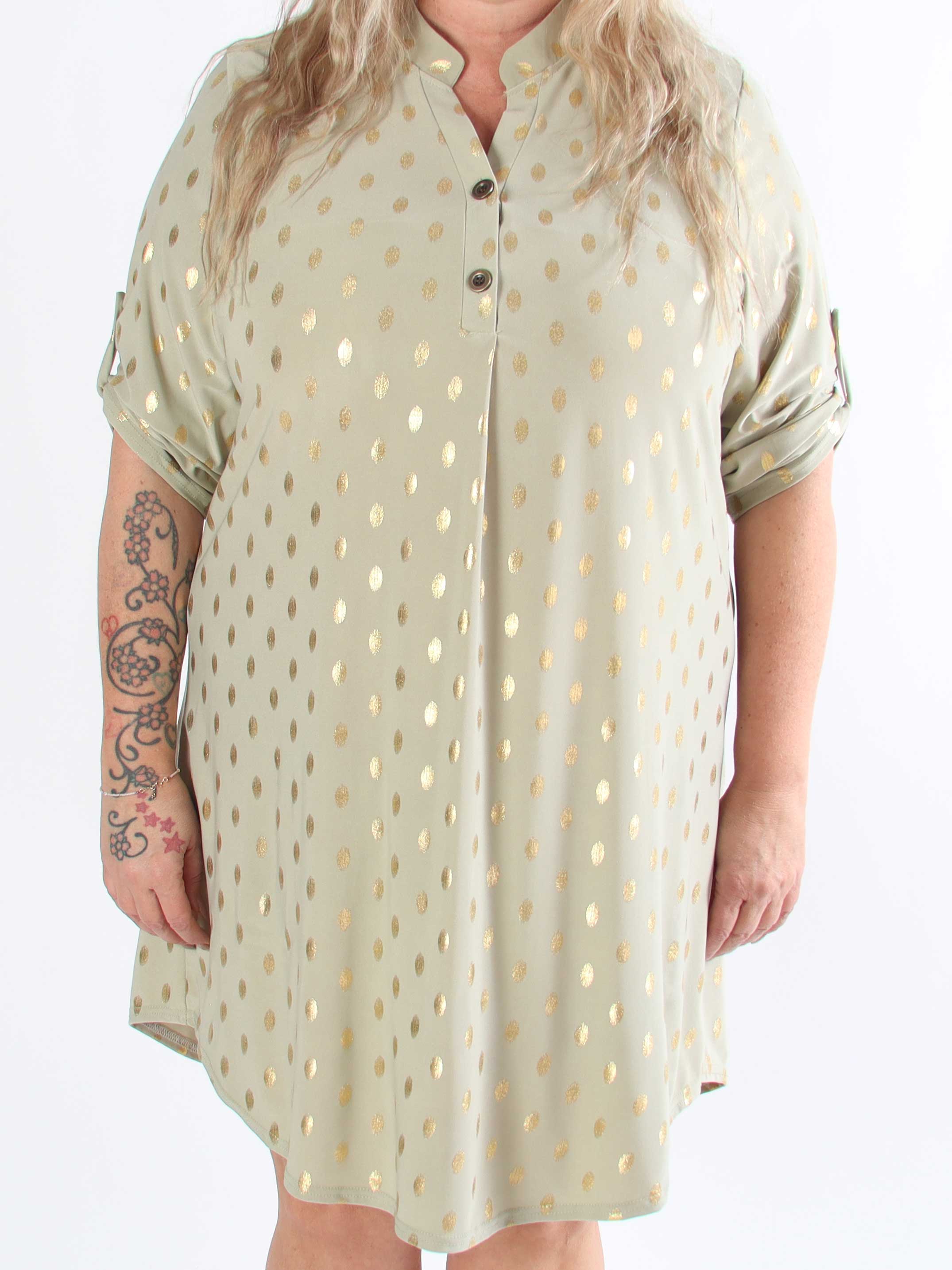 Ebba Gold Long - Elastisk plus size kjole med guld prikker